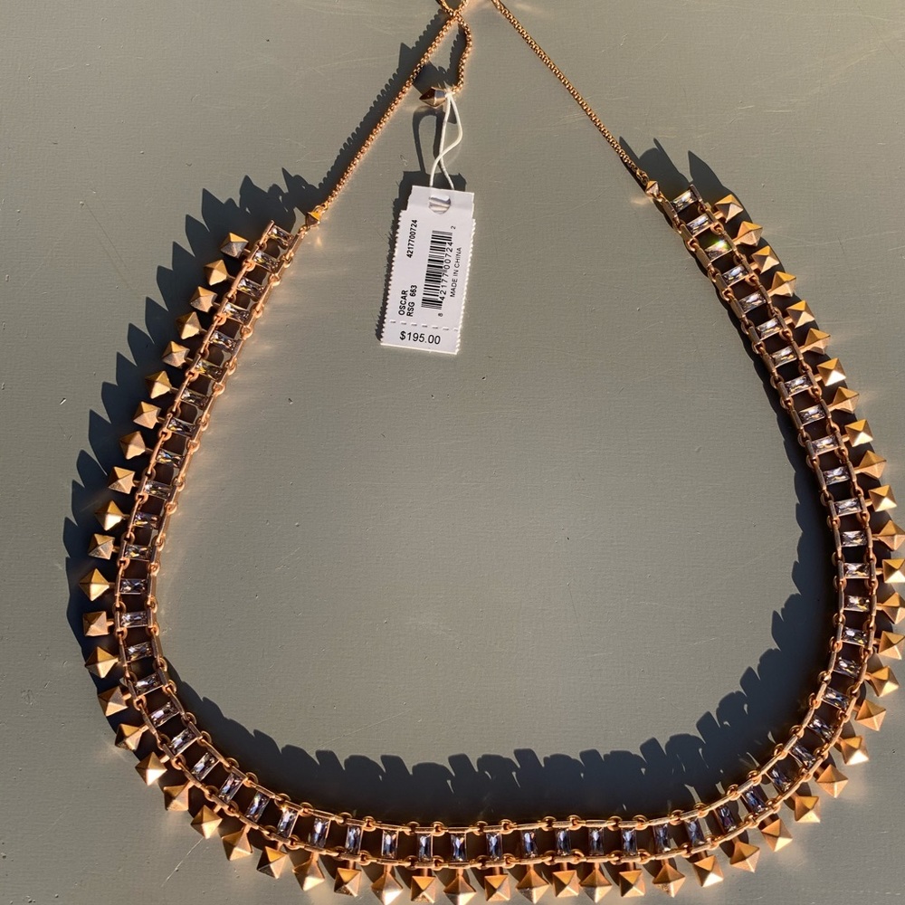 Kendra scott oscar necklace in rose gold